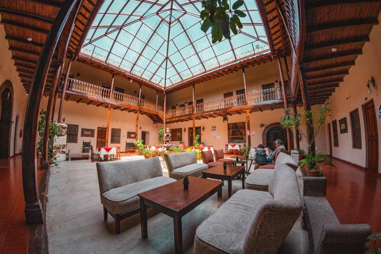 Hotel Cajamarca Luaran gambar