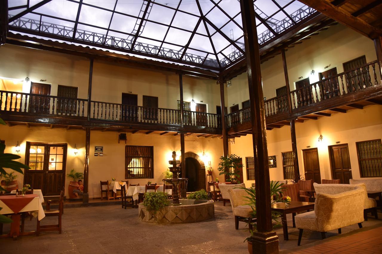 Hotel Cajamarca Luaran gambar